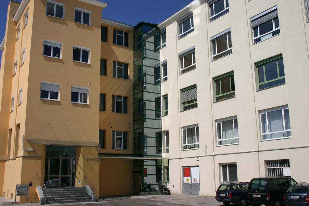 Workbase Hostel Wien Ngoại thất bức ảnh